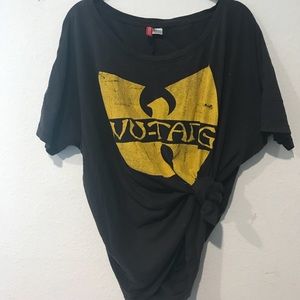 Vintage Oversized Wu-Tang band Tee